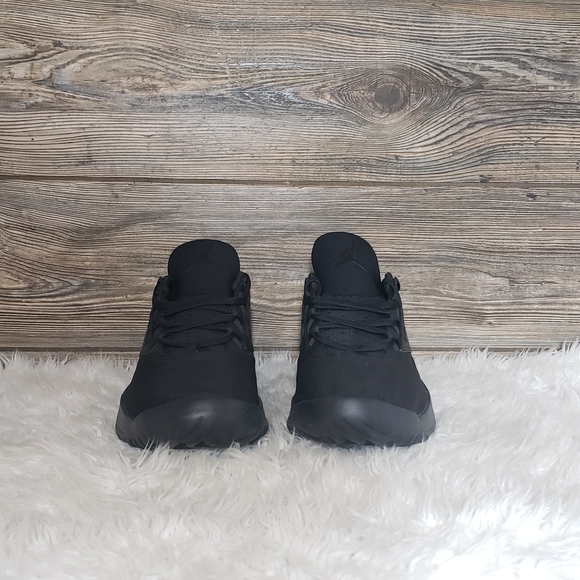 New Nike Jordan Proto Lyte Triple Black Sneakers - Picture 2 of 8